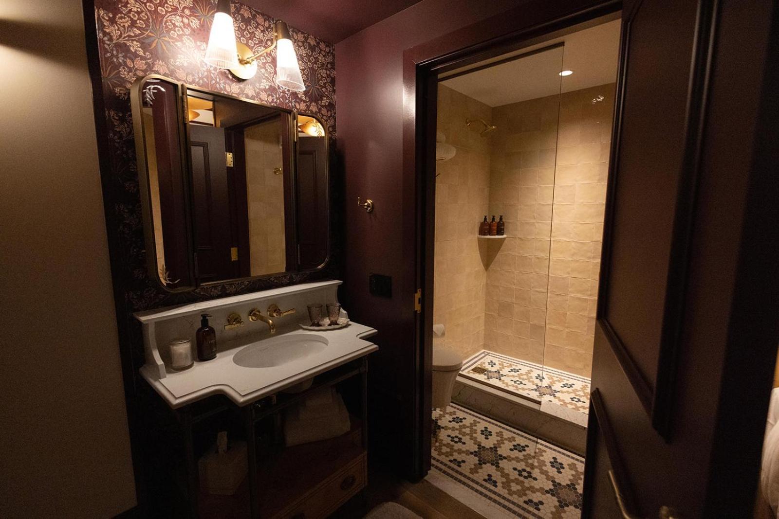 Fidelity Hotel Кливленд Экстерьер фото